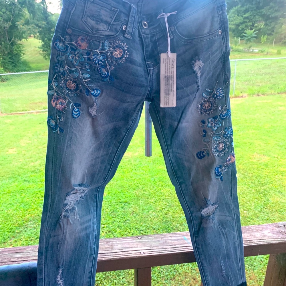 Grace Skinny
